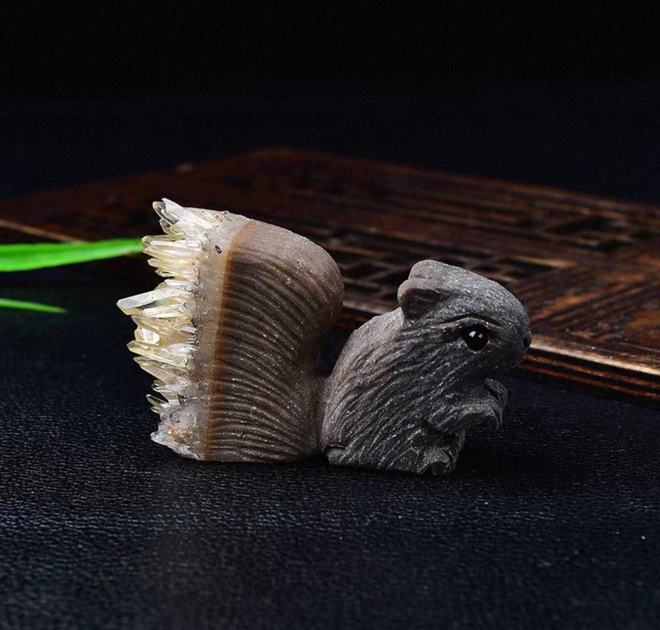 Crystal Clusters Animal Sculpture - Squirrel